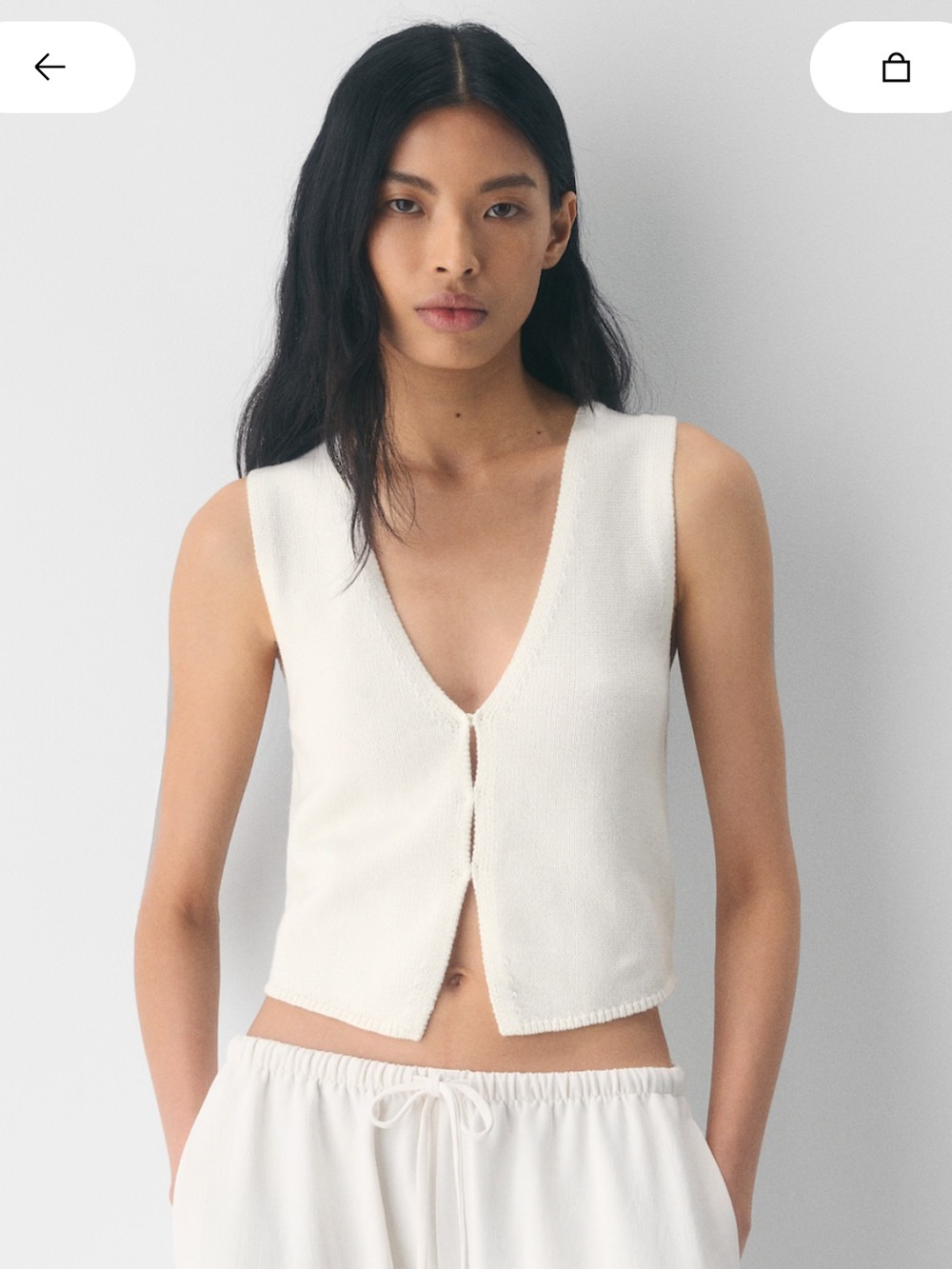 Aritzia Ivory V‑Neck Tank Top